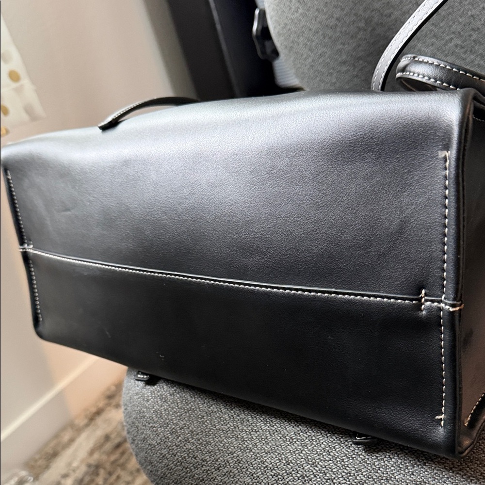 Italian Leather Black Tote Bag Made in Italy - Picture 8 of 15